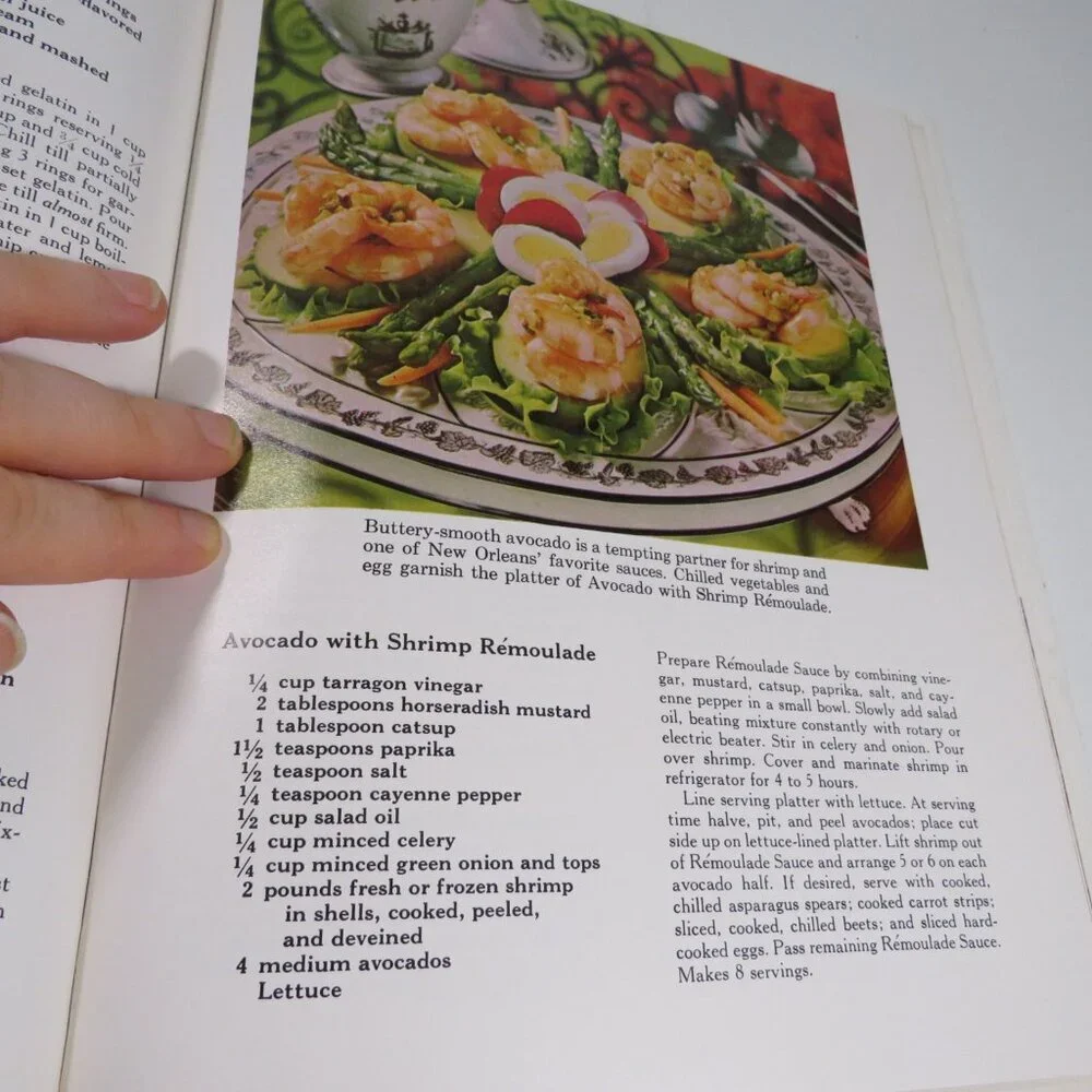 Encyclopedia of Cooking (Abalone to Bannock) by Better Homes and Gardens 1973